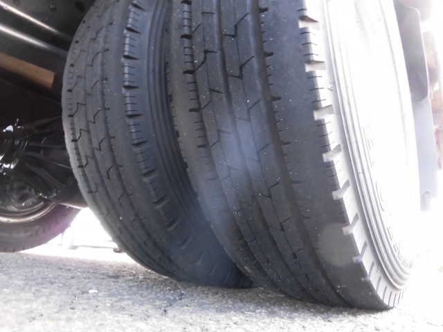 いすゞ エルフ 小型 平ボディ TRG-NPR85AR(98842) 25枚目