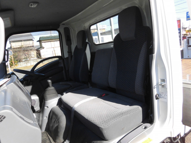 いすゞ エルフ 小型 平ボディ TRG-NPR85AR(98842) 32枚目