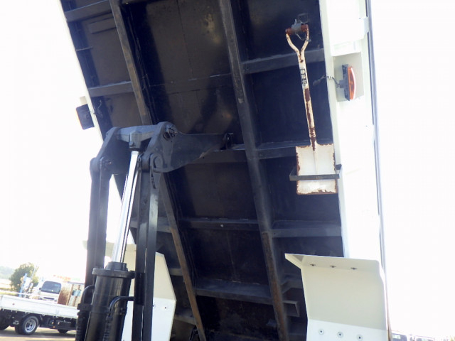 三菱ふそう ファイター 増トン 土砂ダンプ 2KG-FK62FZ(98843) 11枚目