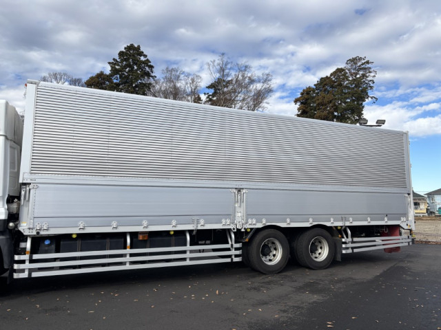 UDトラックス（日産） クオン 大型 ウィング 2PG-CD5CA(98844) 7枚目