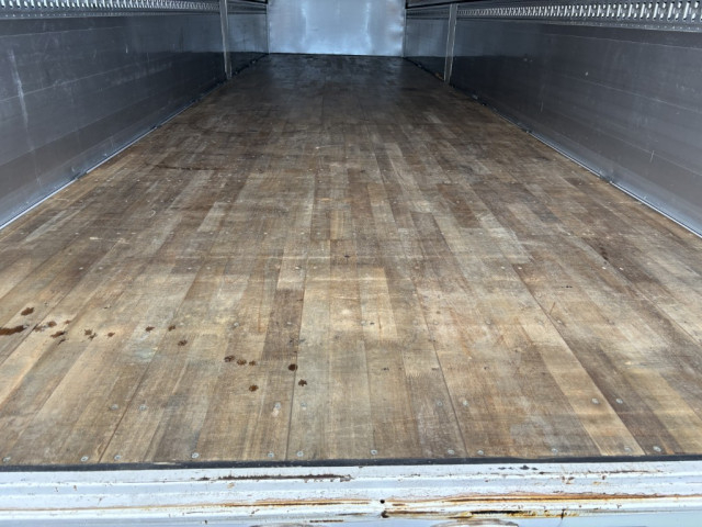 UDトラックス（日産） クオン 大型 ウィング 2PG-CD5CA(98844) 12枚目