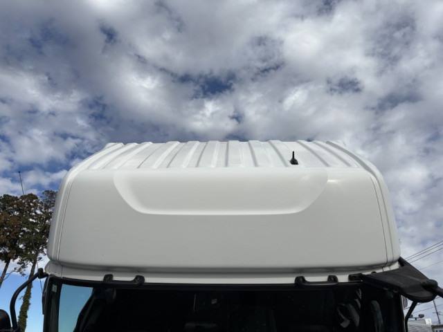 UDトラックス（日産） クオン 大型 ウィング 2PG-CD5CA(98844) 45枚目