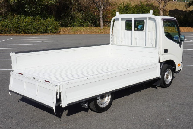 トヨタ トヨエース 小型 平ボディ LDF-KDY281(98846) 15枚目