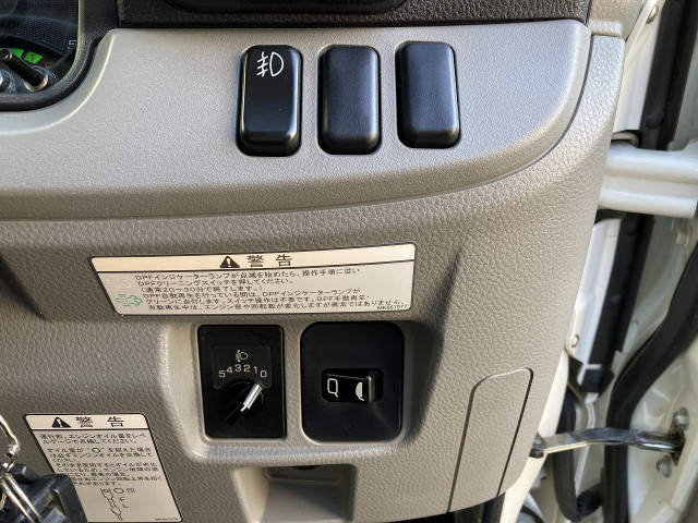 日産自動車 アトラス 小型 平ボディ 2RG-FEB2W(98845) 32枚目