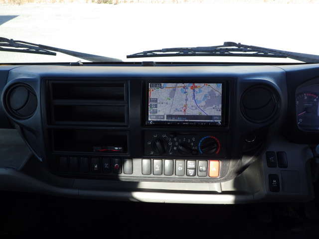 トヨタ トヨエース 小型 平ボディ（クレーン付） TKG-XZU710(98847) 9枚目