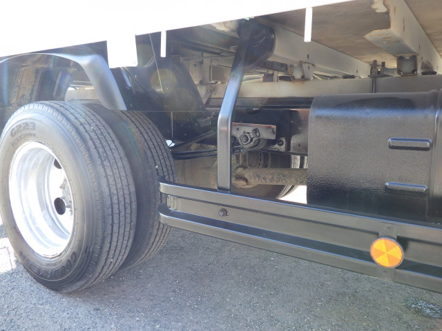 トヨタ トヨエース 小型 平ボディ（クレーン付） TKG-XZU710(98847) 31枚目