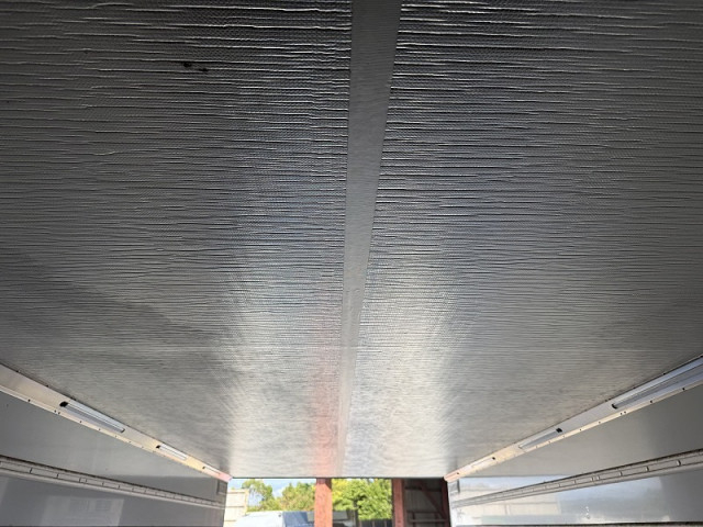 UDトラックス（日産） コンドル 小型 冷蔵冷凍バン 2PG-BRR90T2(98848) 19枚目