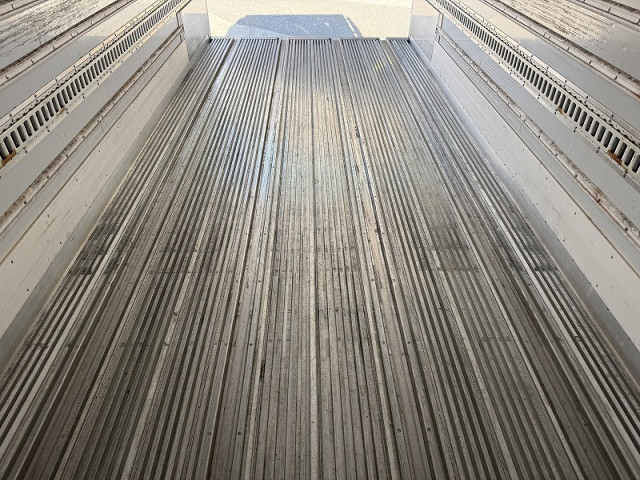 UDトラックス（日産） コンドル 小型 冷蔵冷凍バン 2PG-BRR90T2(98848) 20枚目