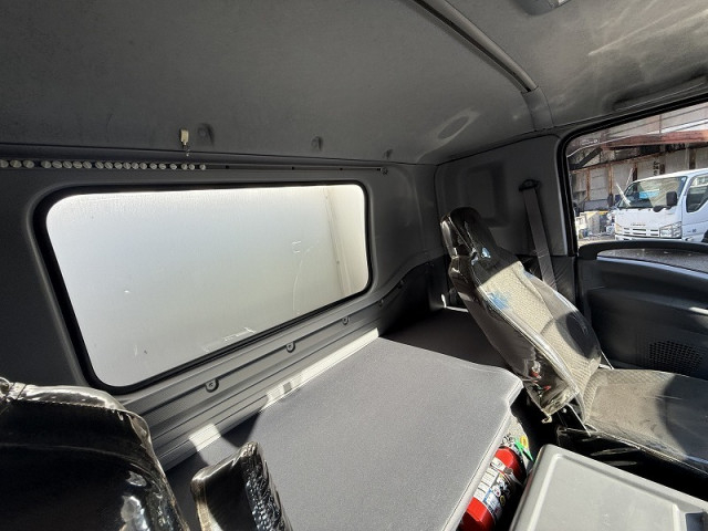 UDトラックス（日産） コンドル 小型 冷蔵冷凍バン 2PG-BRR90T2(98848) 29枚目