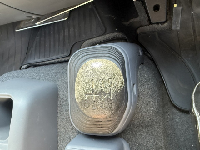 UDトラックス（日産） コンドル 小型 冷蔵冷凍バン 2PG-BRR90T2(98848) 33枚目