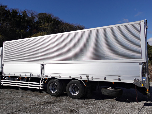 UDトラックス（日産） クオン 大型 ウィング 2PG-CD5CA(98849) 9枚目