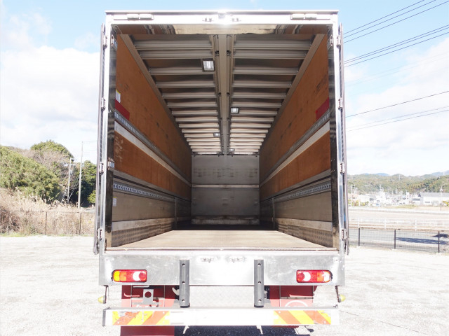 UDトラックス（日産） クオン 大型 ウィング 2PG-CD5CA(98849) 13枚目