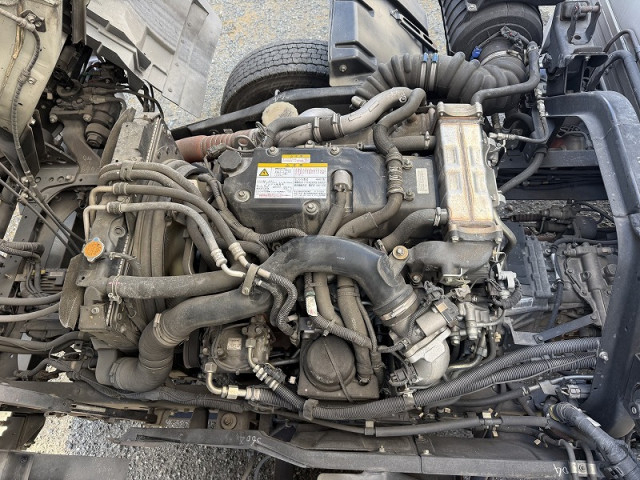 UDトラックス（日産） コンドル 小型 冷蔵冷凍バン 2PG-BRR90T2(98848) 40枚目