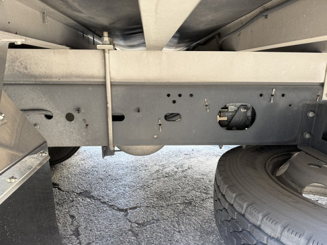 UDトラックス（日産） コンドル 小型 冷蔵冷凍バン 2PG-BRR90T2(98848) 41枚目