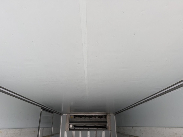 いすゞ フォワード 増トン 冷蔵冷凍バン 2PG-FSR90T2(98850) 19枚目