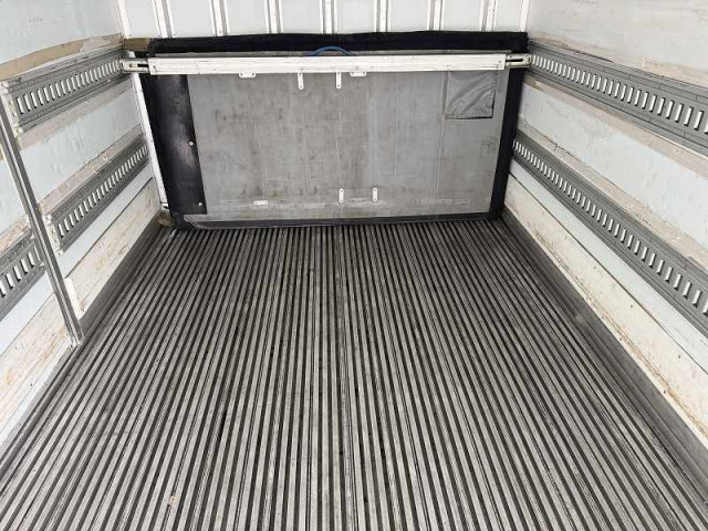 いすゞ フォワード 増トン 冷蔵冷凍バン 2PG-FSR90T2(98850) 23枚目