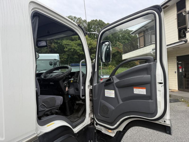 いすゞ フォワード 増トン 冷蔵冷凍バン 2PG-FSR90T2(98850) 29枚目