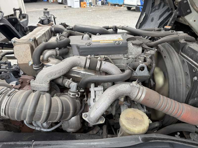 いすゞ フォワード 増トン 冷蔵冷凍バン 2PG-FSR90T2(98850) 49枚目