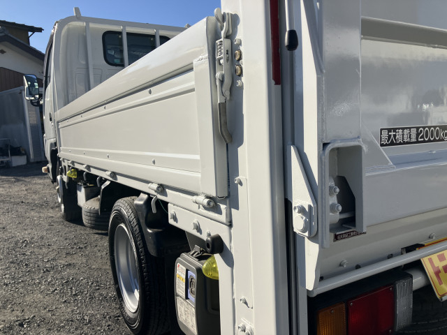 いすゞ エルフ 小型 平ボディ TRG-NJR85A(98853) 17枚目
