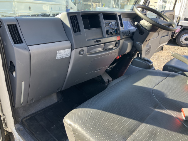 いすゞ エルフ 小型 平ボディ TRG-NJR85A(98853) 24枚目