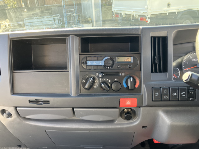 いすゞ エルフ 小型 平ボディ TRG-NJR85A(98853) 28枚目