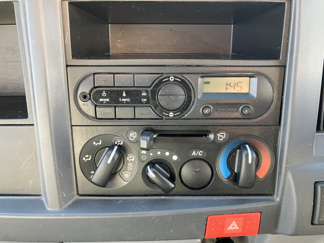 いすゞ エルフ 小型 平ボディ TRG-NJR85A(98853) 29枚目