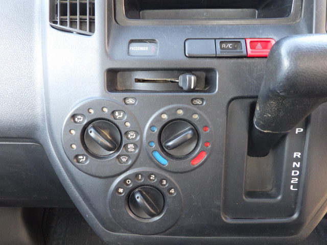 トヨタ タウンエース 小型 平ボディ DBF-S402U(98855) 11枚目