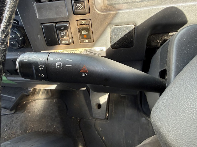 いすゞ フォワード 中型 ウィング TKG-FRR90S2(98856) 26枚目