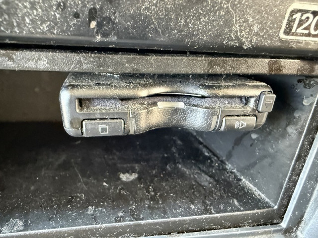 いすゞ フォワード 中型 ウィング TKG-FRR90S2(98856) 28枚目