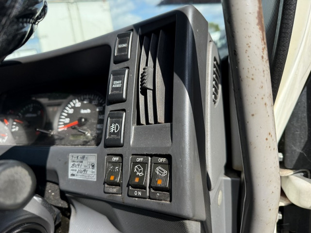 いすゞ フォワード 中型 ウィング TKG-FRR90S2(98856) 32枚目