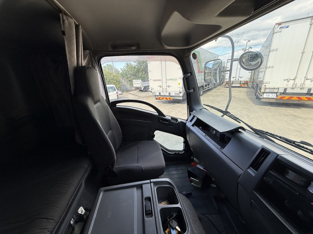 いすゞ フォワード 中型 ウィング TKG-FRR90S2(98856) 38枚目