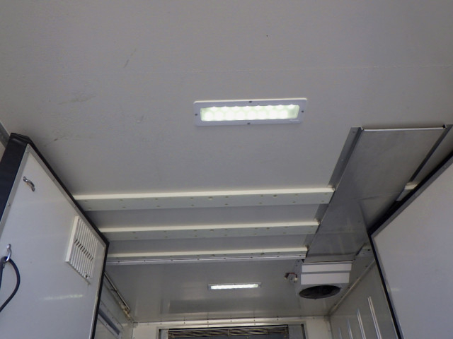 いすゞ エルフ 小型 冷蔵冷凍バン TRG-NLR85AN(98859) 12枚目