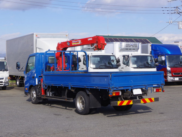 トヨタ ダイナ 小型 平ボディ（クレーン付） TKG-XZU720(98864) 3枚目