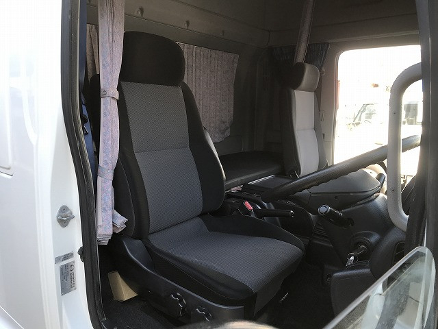 日野 レンジャー 小型 ウィング TPG-FD7JLAA(98863) 24枚目