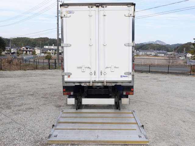 三菱ふそう キャンター 小型 冷蔵冷凍バン TPG-FEA50(98865) 16枚目