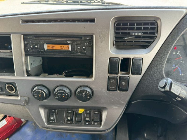 UDトラックス（日産） コンドル 中型 ウィング TKG-MK38L(98870) 24枚目