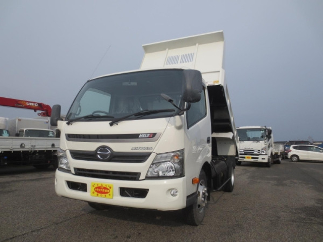 日野 デュトロ 小型 土砂ダンプ TKG-XZU700X(98873) 1枚目