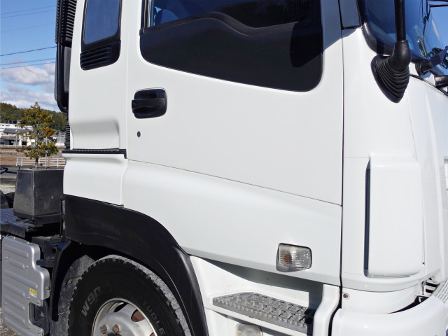 いすゞ ギガ 大型 トラクタ QKG-EXD52AD(98875) 6枚目