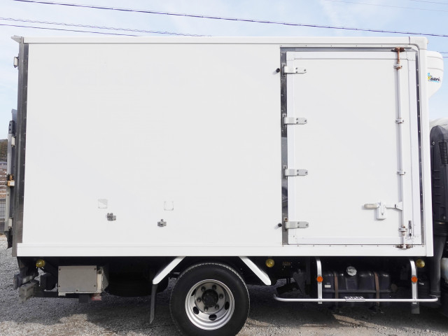 いすゞ エルフ 小型 冷蔵冷凍バン TPG-NPR85AN(98878) 9枚目