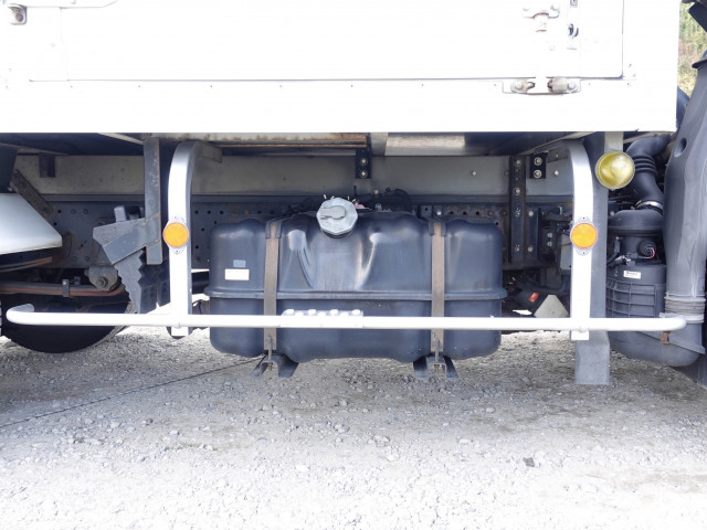 いすゞ エルフ 小型 冷蔵冷凍バン TPG-NPR85AN(98878) 20枚目