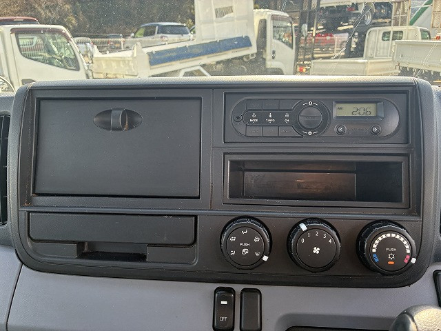 三菱ふそう キャンター 小型 平ボディ TPG-FDA00(98881) 33枚目