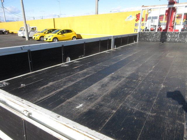 三菱ふそう ファイター 増トン 平ボディ（クレーン付） TKG-FK62FY(98886) 9枚目