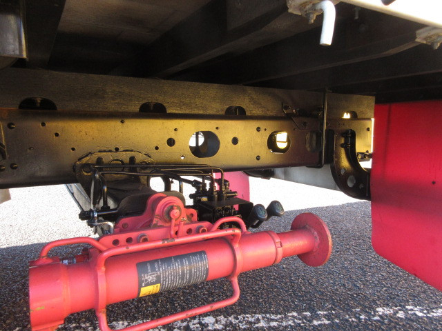 三菱ふそう ファイター 増トン 平ボディ（クレーン付） TKG-FK62FY(98886) 28枚目