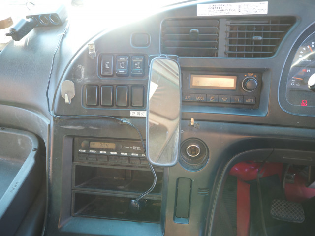 いすゞ ギガ 大型 ミキサー車 QKG-CXZ77AT(98888) 44枚目