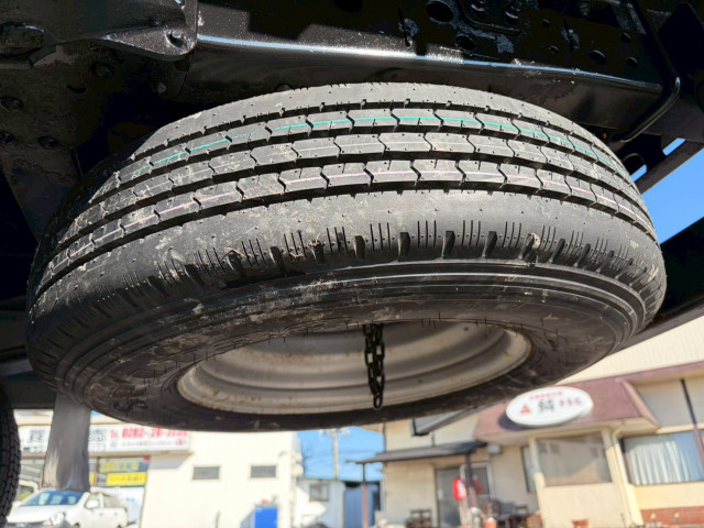 いすゞ エルフ 小型 平ボディ（クレーン付） TKG-NMR85AN(98893) 21枚目