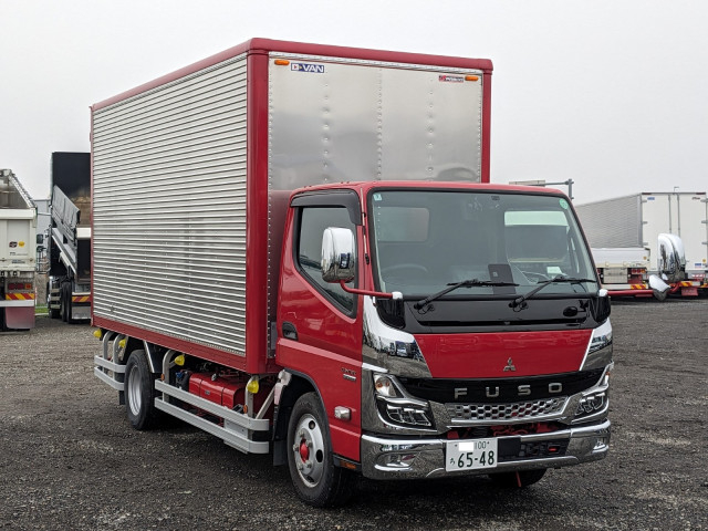 三菱ふそう キャンター 小型 バン 2RG-FEAV0(98894) 3枚目