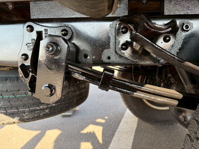 いすゞ エルフ 小型 平ボディ（クレーン付） TKG-NMR85AN(98893) 28枚目