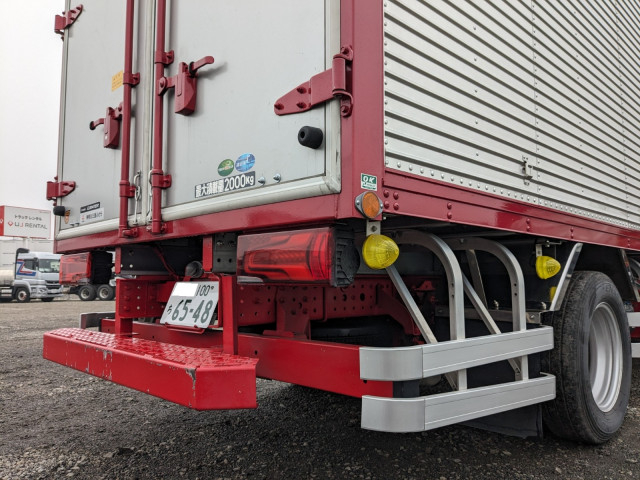 三菱ふそう キャンター 小型 バン 2RG-FEAV0(98894) 7枚目