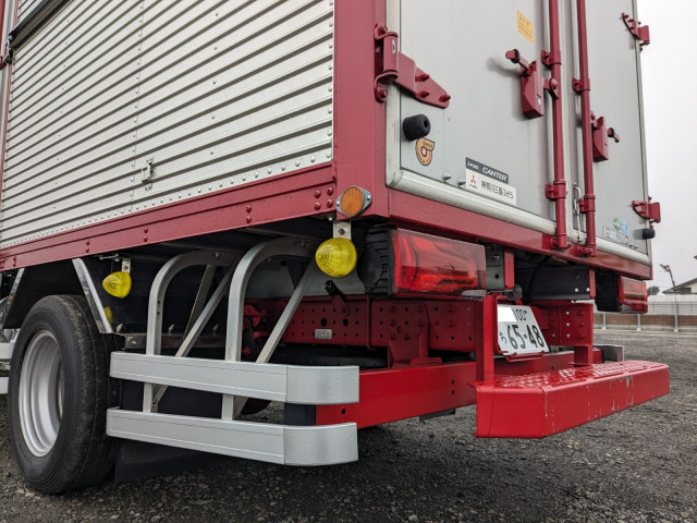 三菱ふそう キャンター 小型 バン 2RG-FEAV0(98894) 8枚目