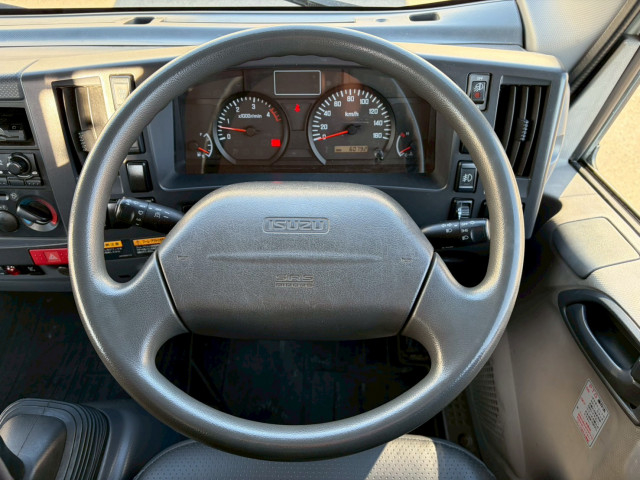 いすゞ エルフ 小型 平ボディ（クレーン付） TKG-NMR85AN(98893) 40枚目